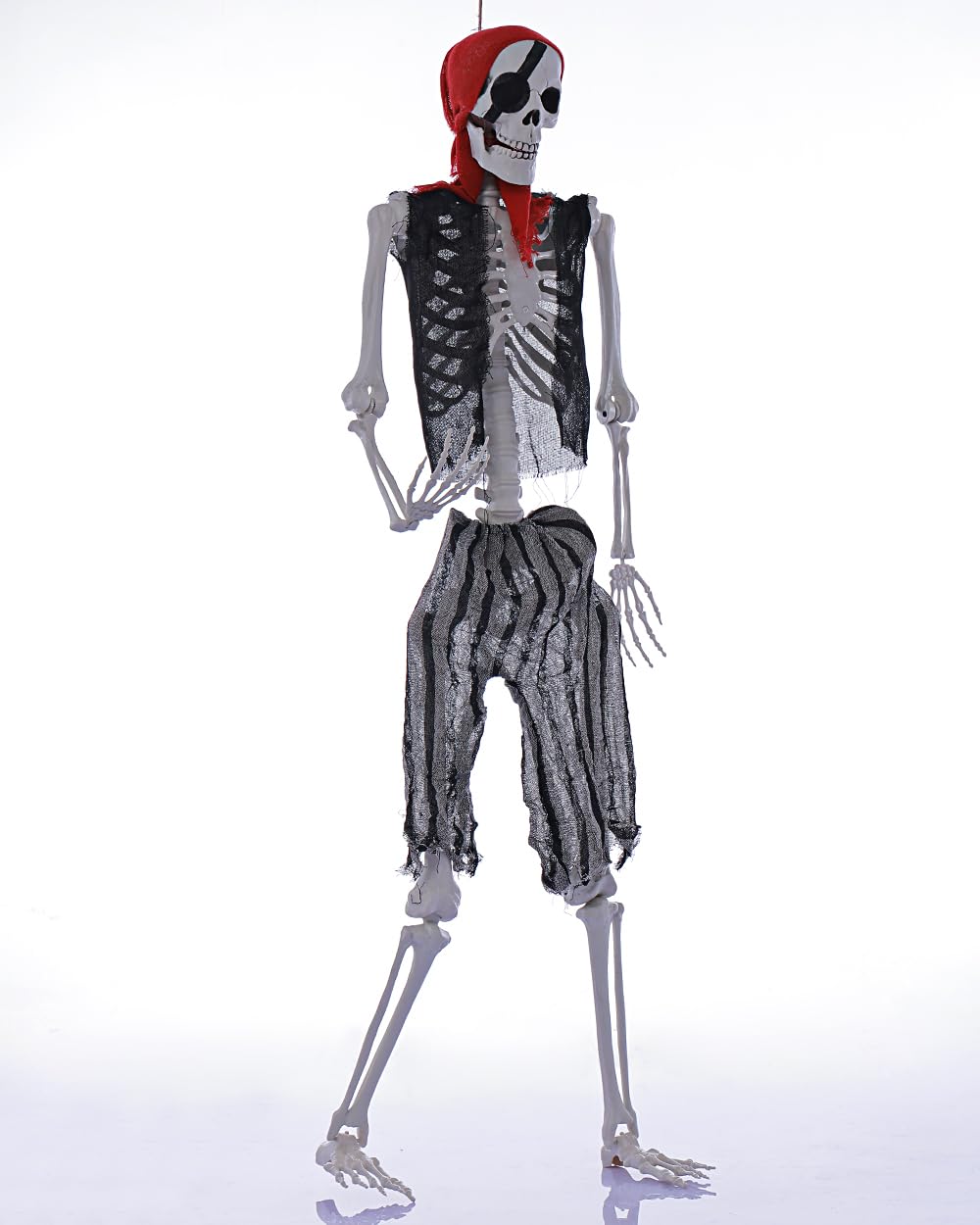 Life Size Pirate Skeleton Halloween Decoration M912783
