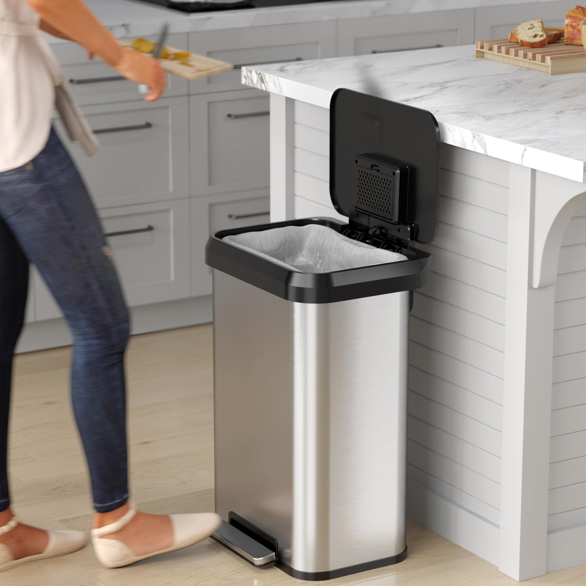 13.2 Gallon Stainless Steel Kitchen Trash Can I8273