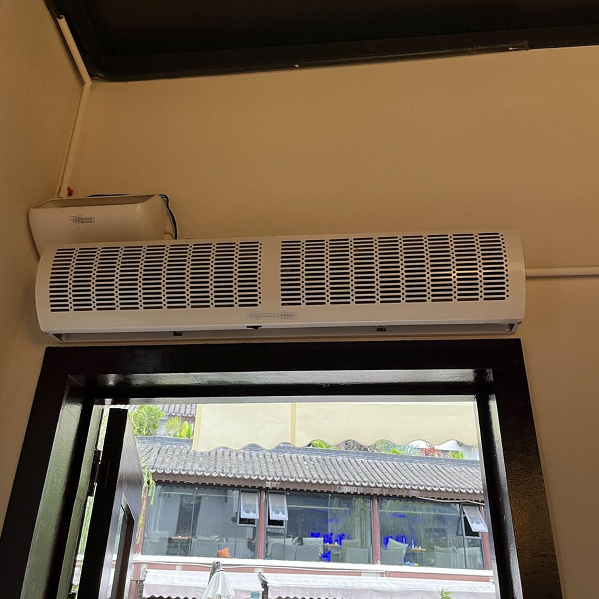Wall Mounted 2 Speed Air Curtains U37906