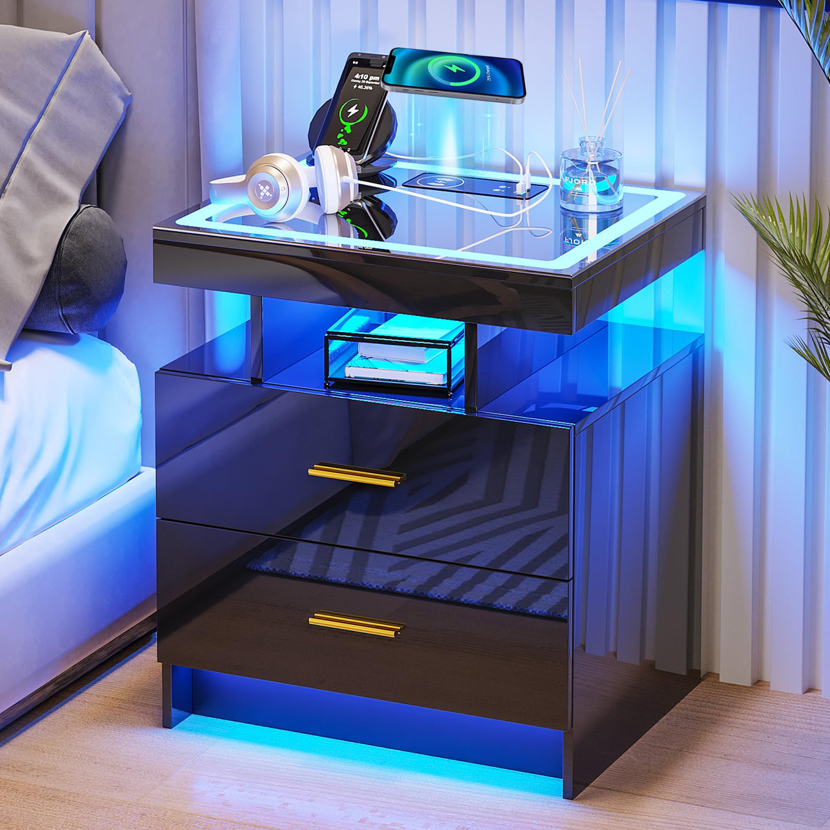 Black High Gloss Nightstand with Charging Station and 2 Drawers U6231