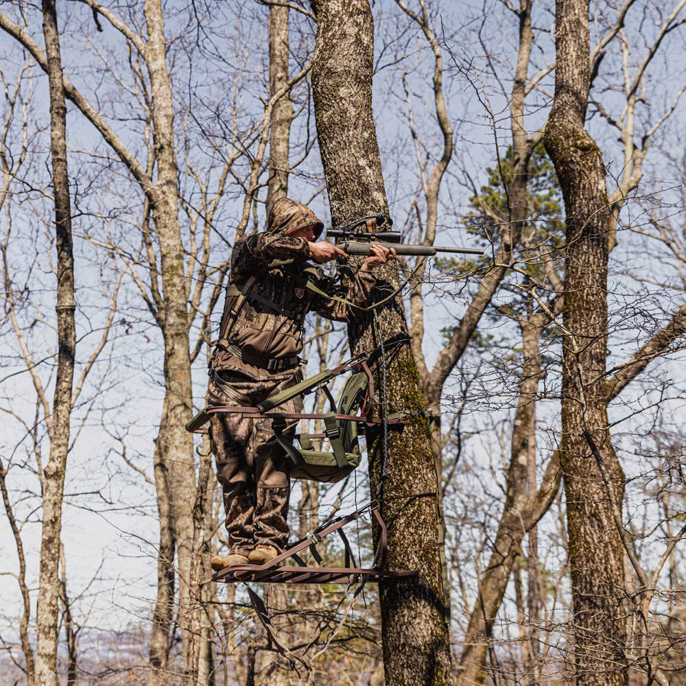 Steel Climbing Treestand B1680
